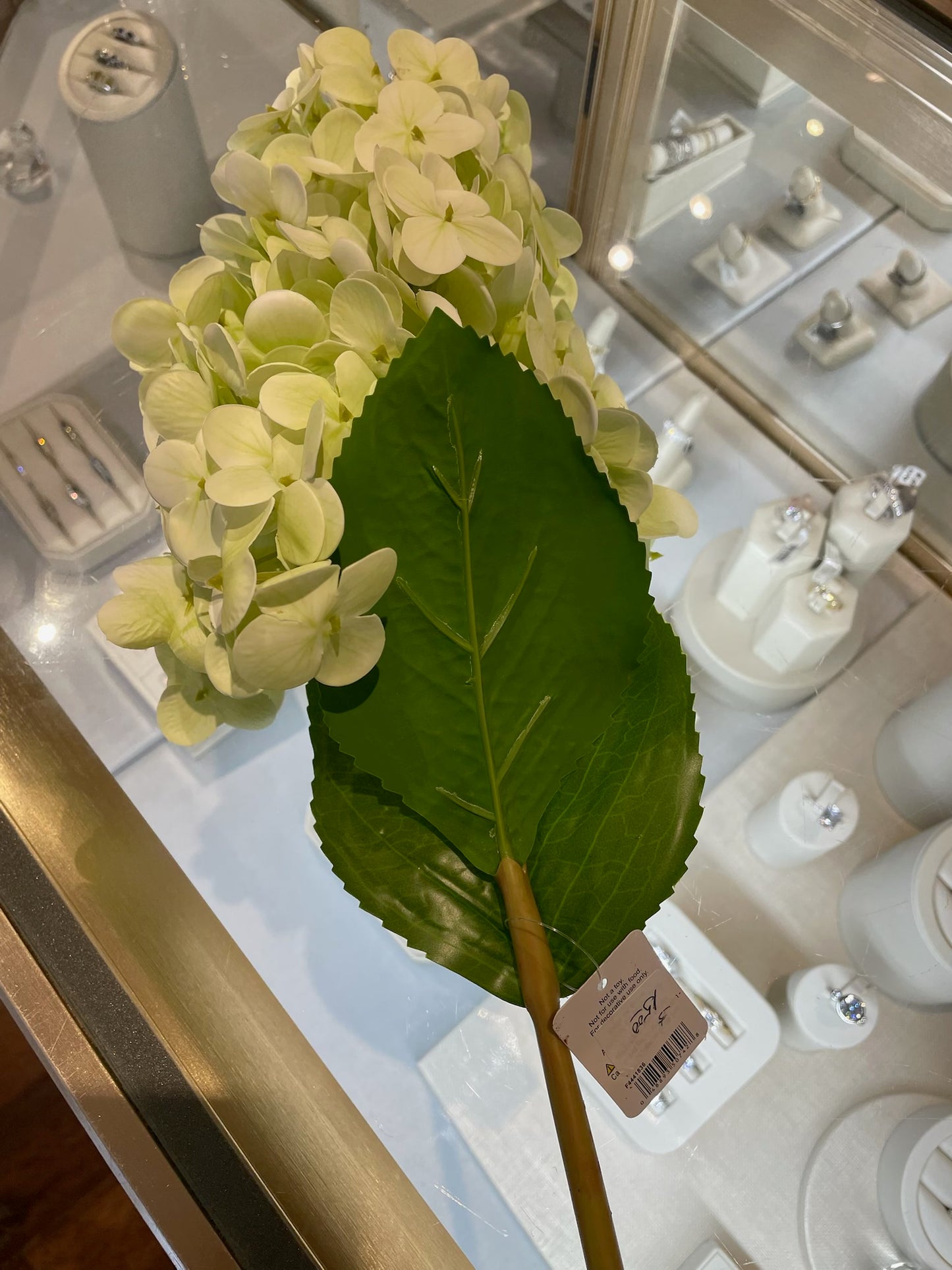 29" Real Touch Green Hydrangea Stem