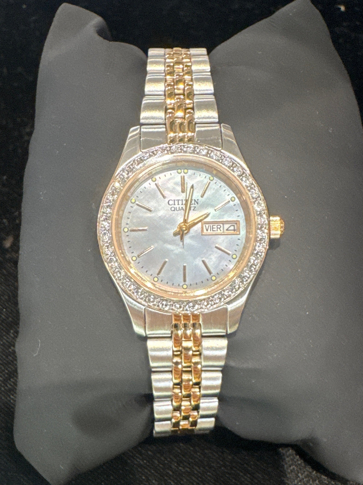 Ladies Quartz Water Resistant Stainless Steel Bracelet