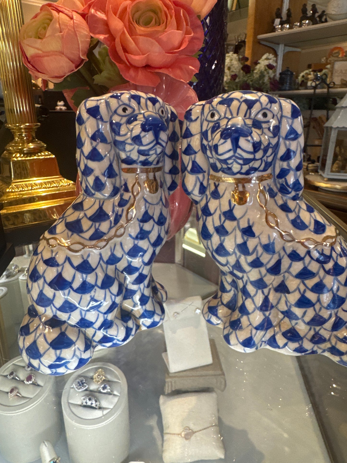 Staffordshire dogs, medium