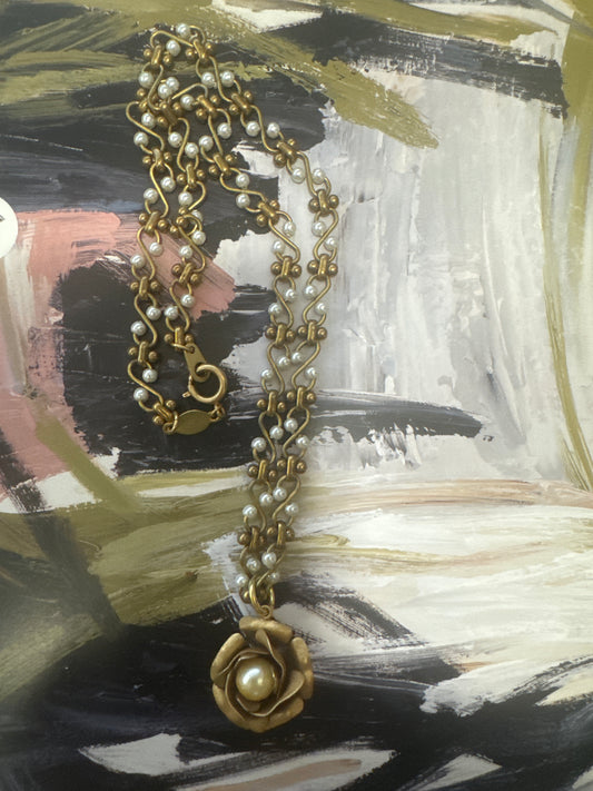 Vinage Gold Pearl Link Rose Necklace