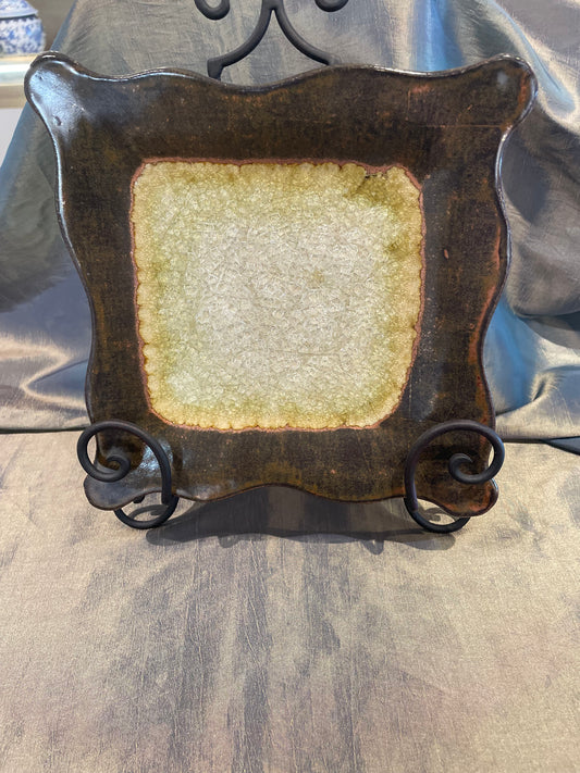 Dock 6  9" Wavy Tray in Black & Sienna