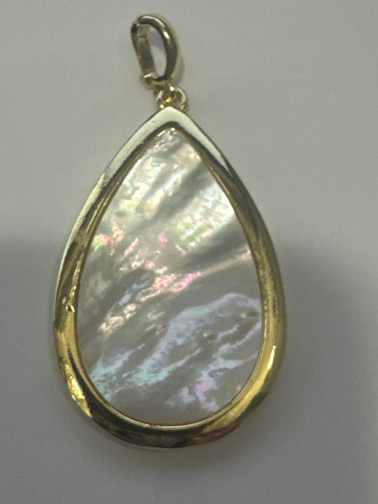 Mother of Pearl Teardrop Pendant
