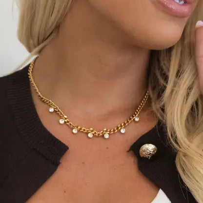 Zoe Necklace