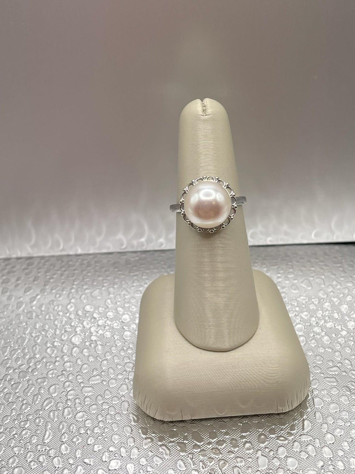 14K White Gold Pearl Ring