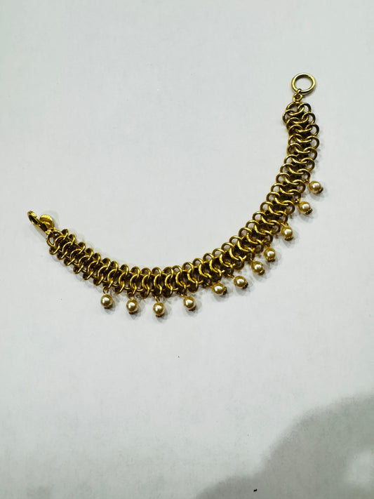 Link Bracelet with Pearl Stations