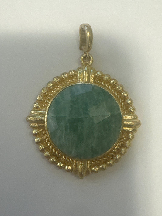 Mossy Green Pendant