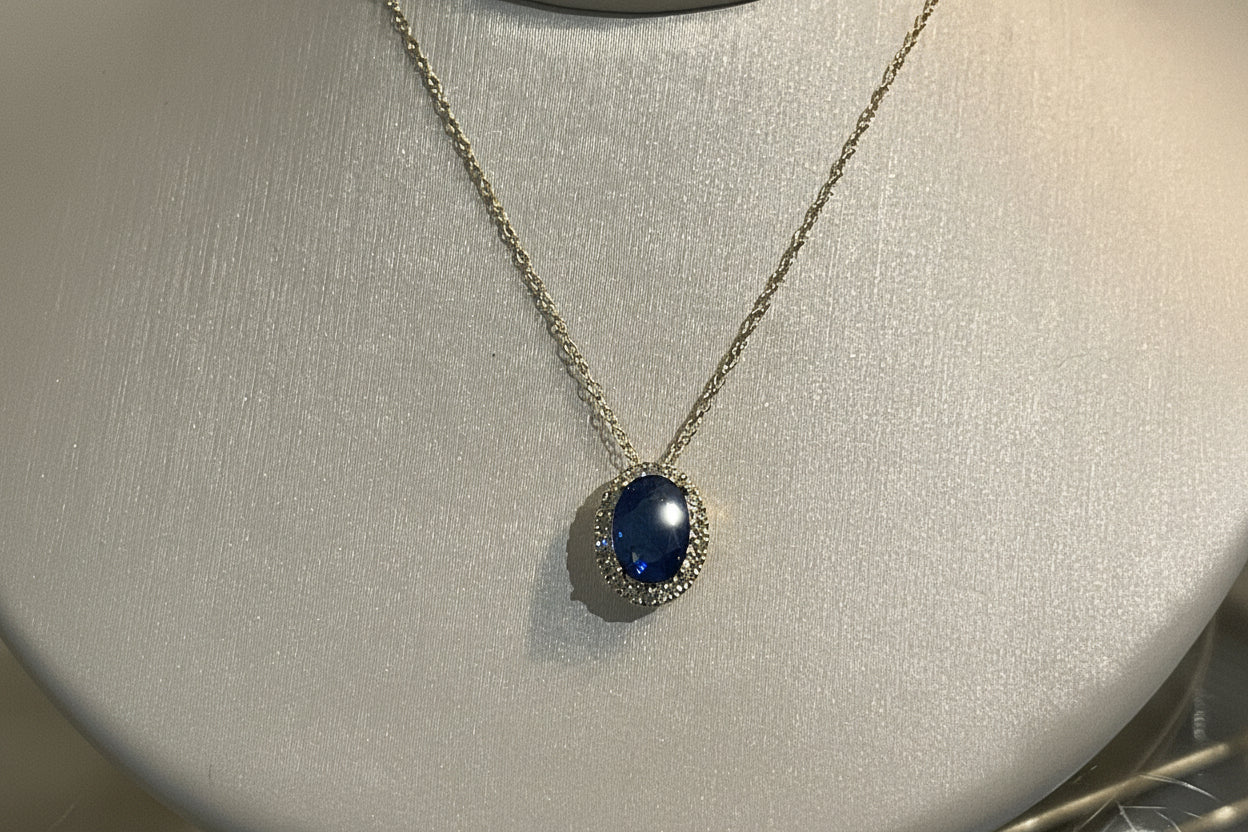 10K Yellow Gold Oval Sapphire & Diamond Pendant Necklace – 1.10 CTW