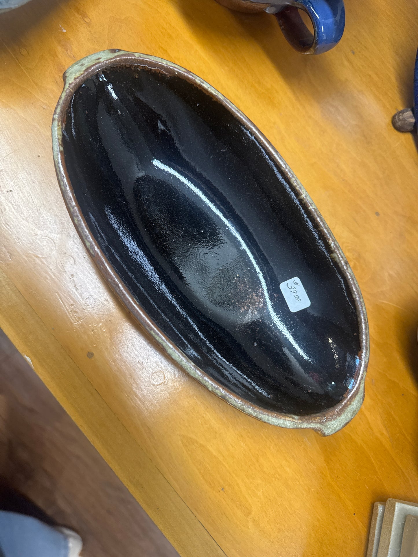 Dock 6 Onyx Oval Dish