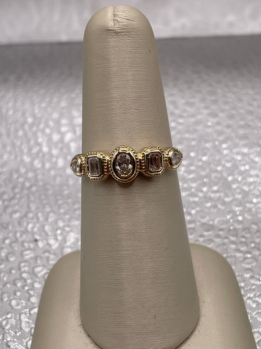 14k Yellow Gold and Fancy Cut Diamond Band Ring