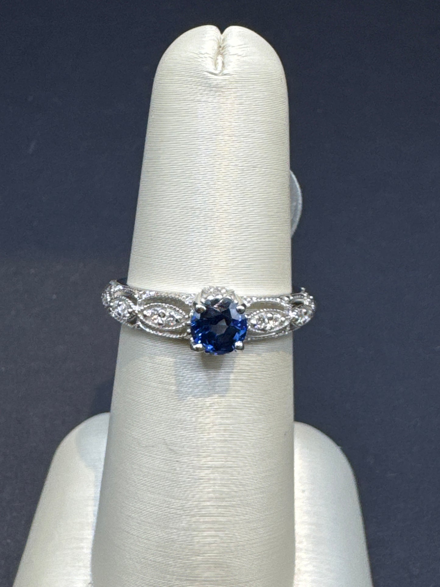 Art Deco Sapphire & Diamond Ring