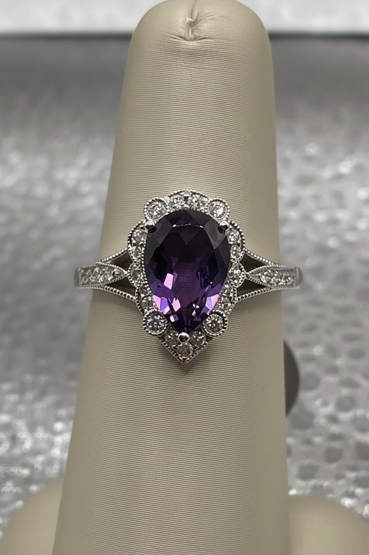 14K White Gold Pear Shaped Amethyst Ring with Diamond Accents — Vintage-Inspired
