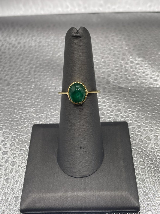 14K Yellow Gold Cabochon Oval Emerald Ring