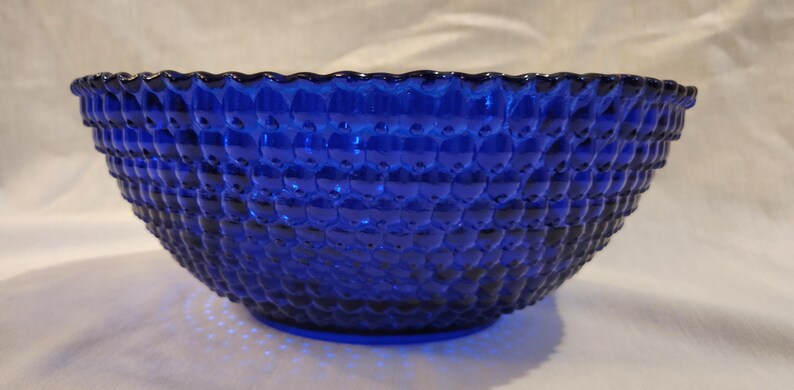 Blenko Small Cobalt Blue Hobnail Bowl
